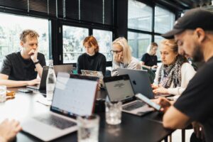 Why Are VCs Pushing Portfolio Companies Toward Fractional Models? 1 Fractional Models